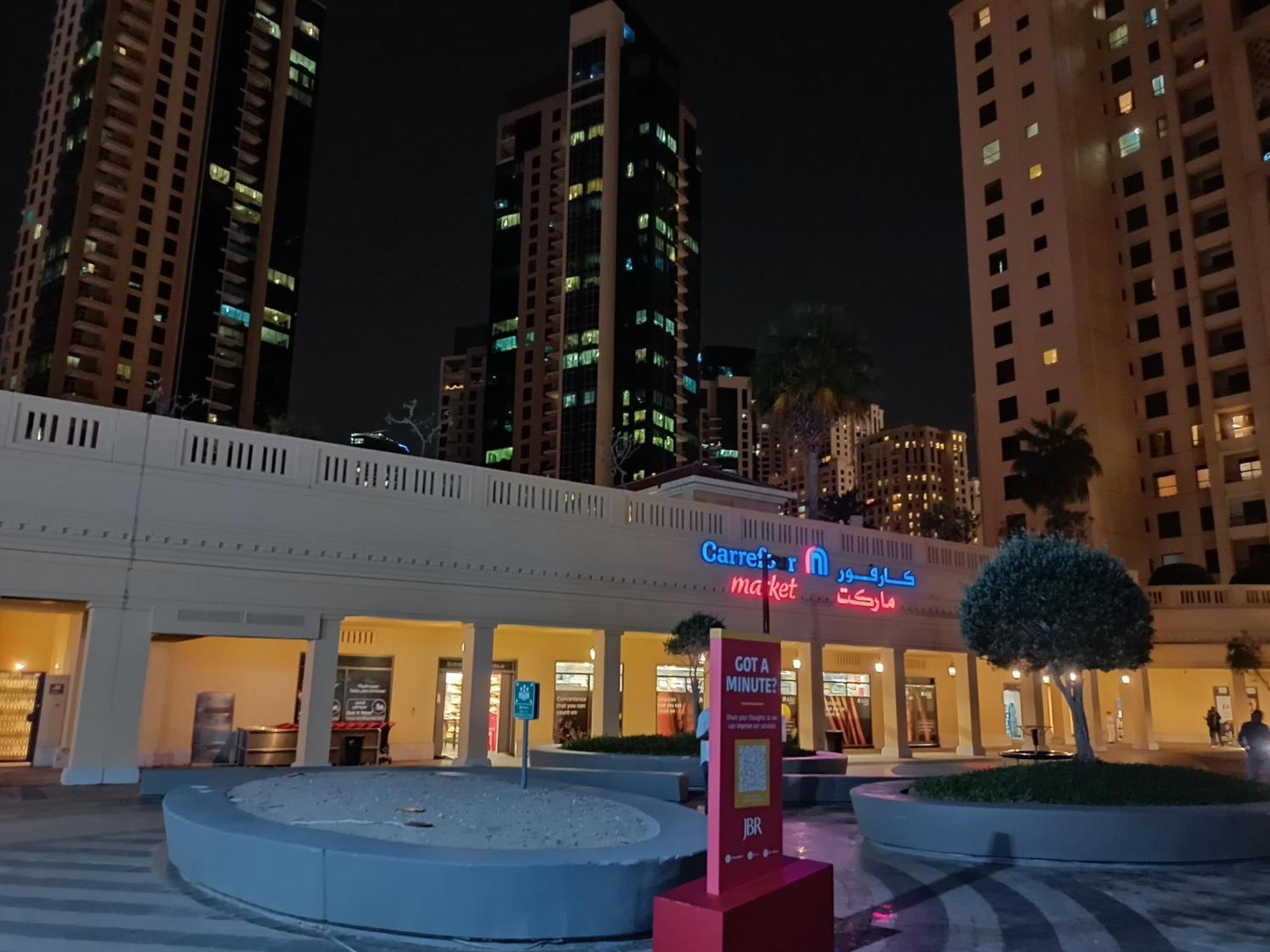 The Aero Hostel Dubai Exterior foto